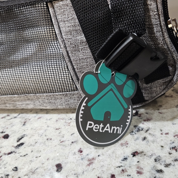 Pet Carrier Travel Bag - Gray Dog Carrier with Mesh Window - Picture 5 of 10